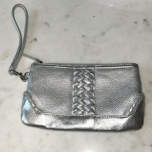 Vintage Wilson leather silver‎ leather wristlet